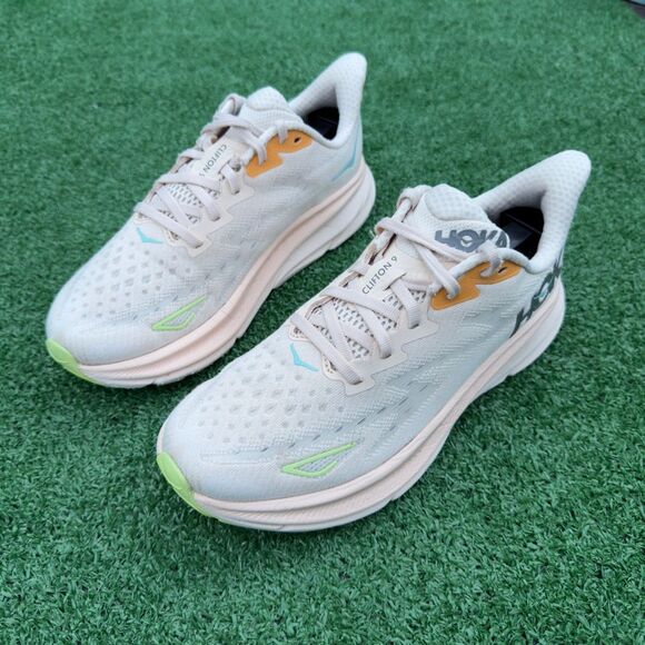 HOKA ONE ONE CLIFTON 9 - Women’s Running Shoes - SIZE 7.5B - Picture 2 of 10